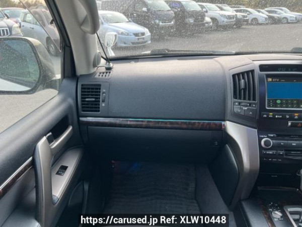 Used 2008 AT toyota land-cruiser UZJ200W Image[18]