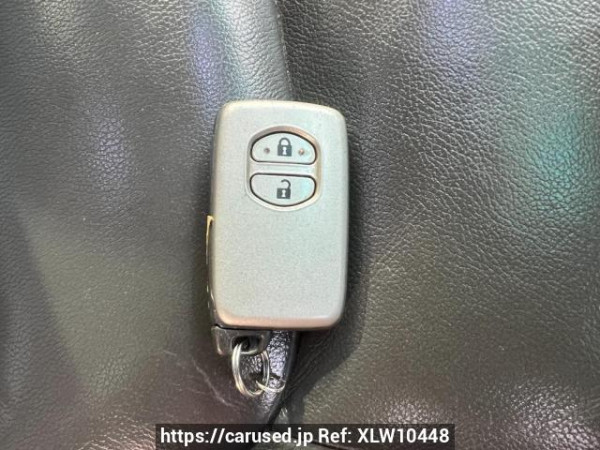 Used 2008 AT toyota land-cruiser UZJ200W Image[33]