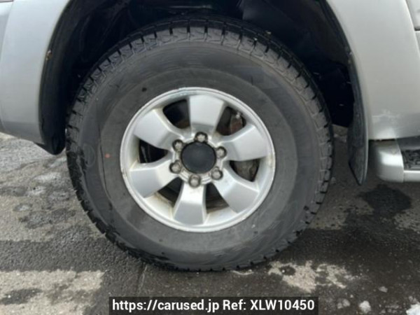 Used 2004 AT toyota hilux-surf RZN215W Image[32]