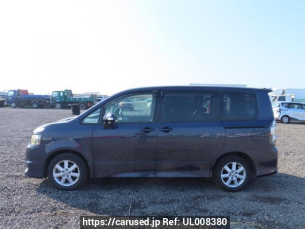 Used 2007 AT toyota voxy ZRR70W Image[3]