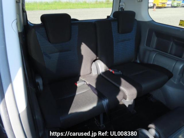 Used 2007 AT toyota voxy ZRR70W Image[23]