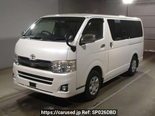 Used 2013 AT toyota regiusace-van KDH206V Image[0]