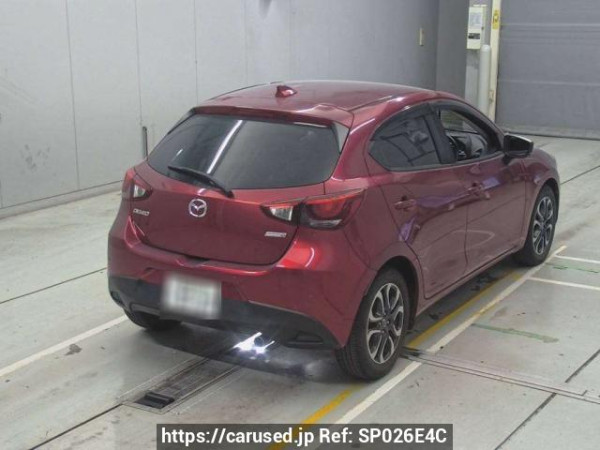 Used 2017 MT mazda demio DJ5FS Image[1]