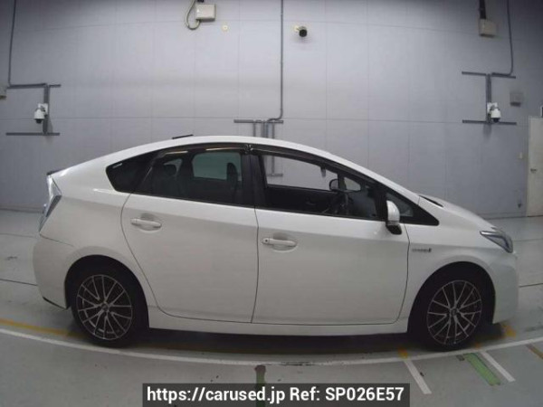 Used 2011 AT toyota prius ZVW30 Image[2]