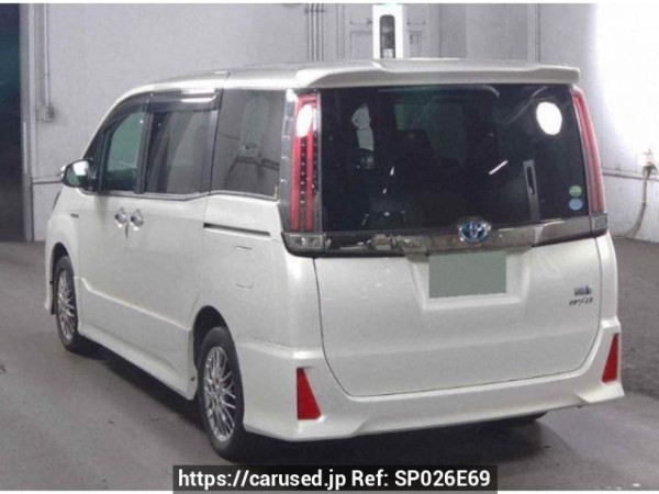 Used 2018 AT toyota noah ZWR80W Image[1]
