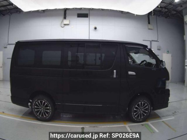 Used 2011 AT toyota regiusace-van TRH200V Image[2]