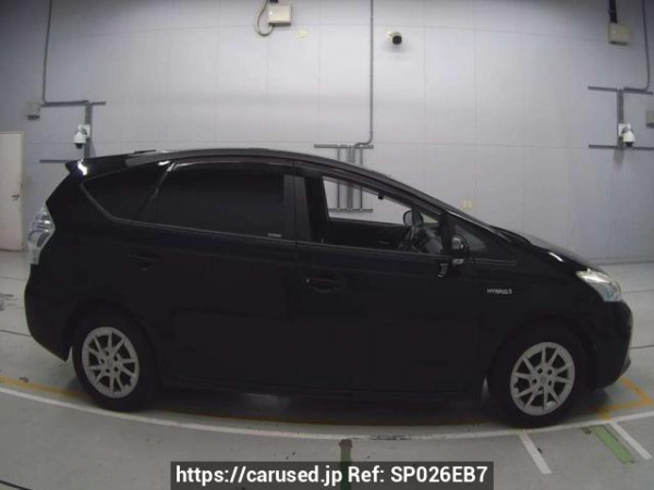 Used 2014 AT toyota prius-alpha ZVW41W Image[2]