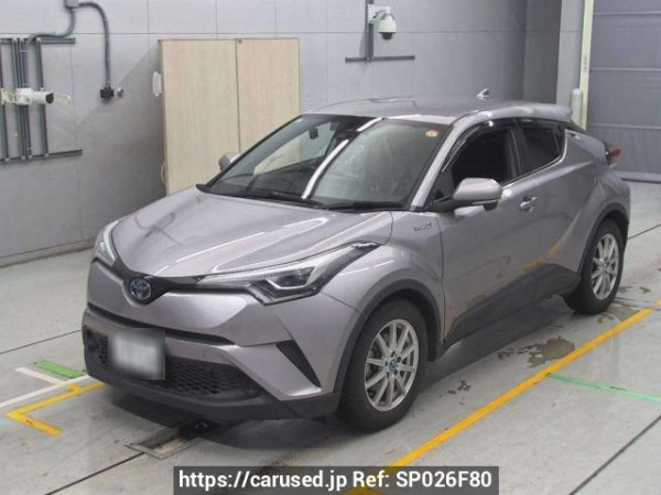 Used 2019 AT toyota c-hr ZYX10 Image[0]