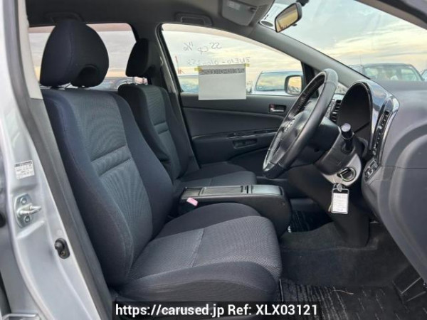 Used 2003 AT toyota wish ZNE10G Image[12]