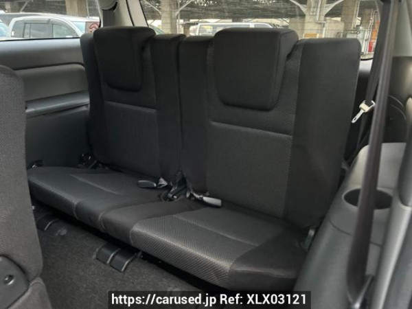 Used 2003 AT toyota wish ZNE10G Image[16]