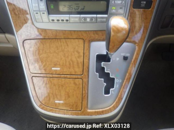 Used 2005 AT toyota alphard ANH10W Image[23]