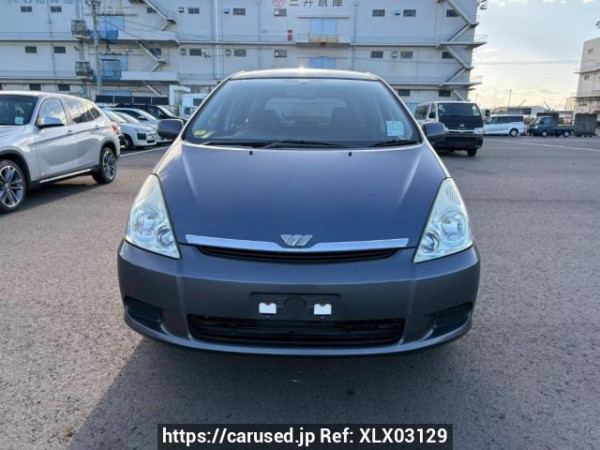 Used 2003 AT toyota wish ZNE14G Image[1]