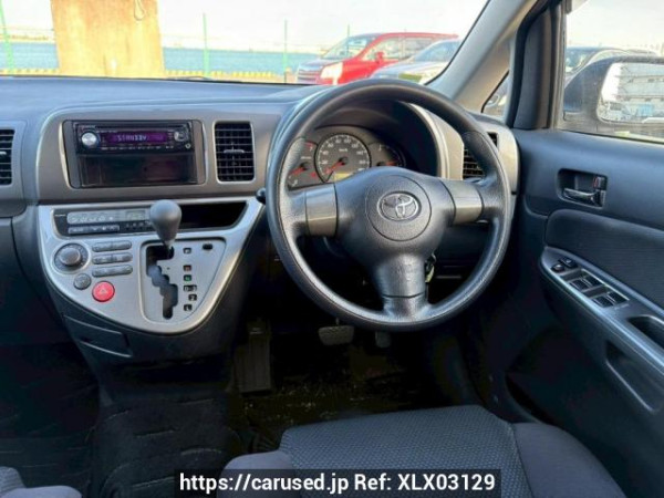 Used 2003 AT toyota wish ZNE14G Image[21]