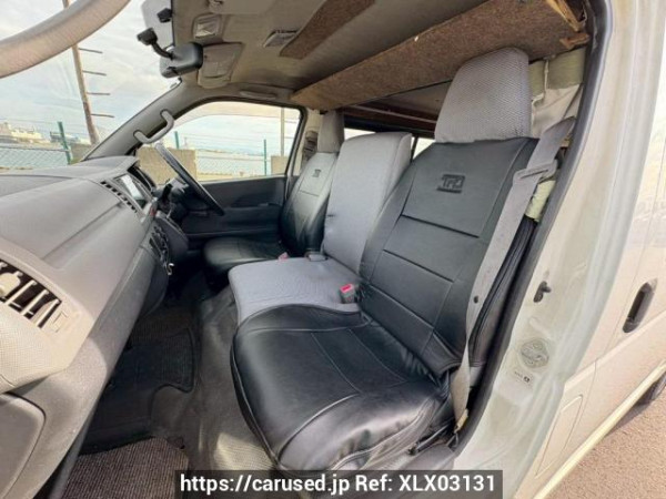 Used 2004 AT toyota regiusace-van KDH205V Image[15]