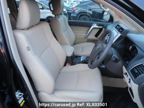 Used 2023 AT toyota land-cruiser-prado TRJ150 Image[16]