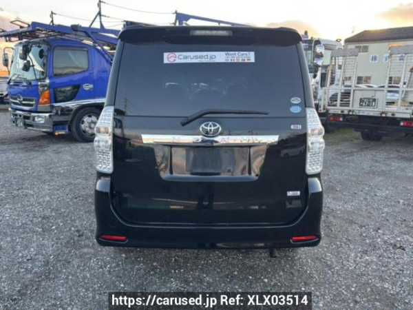 Used 2010 AT toyota noah ZRR75W Image[4]