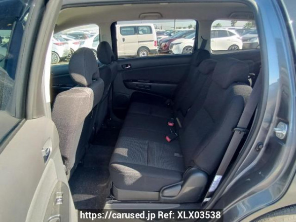 Used 2004 AT toyota wish ZNE14G Image[17]