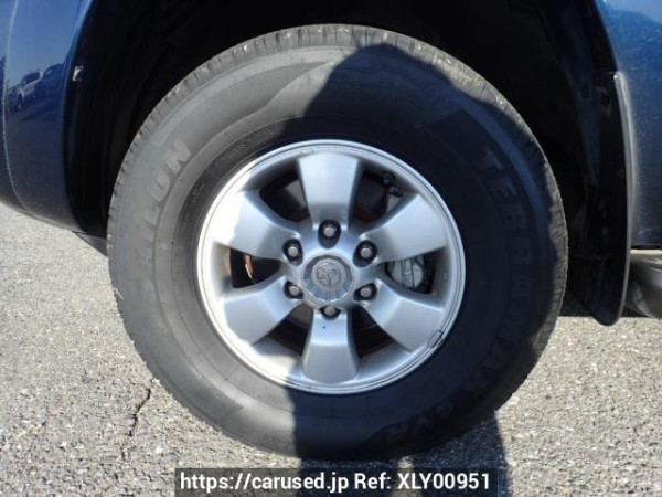 Used 2004 AT toyota hilux-surf TRN215W Image[20]