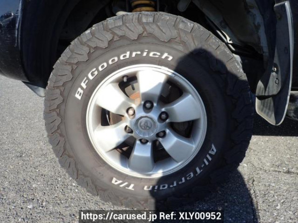 Used 2002 AT toyota hilux-surf RZN215W Image[20]