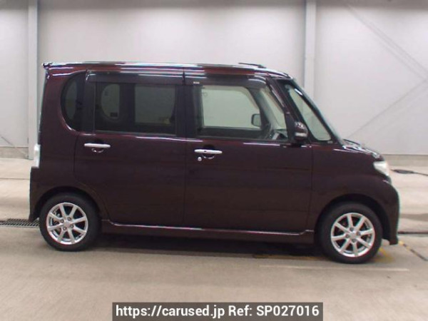 Used 2013 AT daihatsu tanto-custom L385S Image[2]