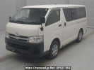 Toyota Hiace Van KDH206V