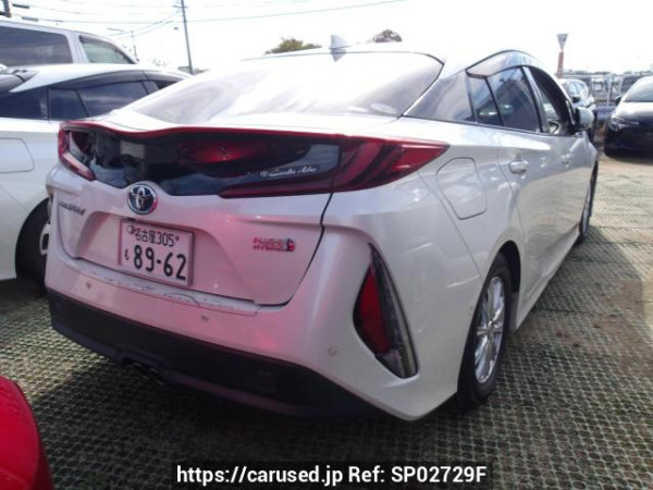 Used 2017 AT toyota prius-phv ZVW52 Image[1]