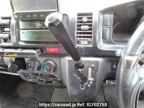 Used 2005 AT toyota hiace-van KDH200V Image[22]