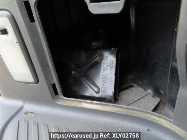 Used 2005 AT toyota hiace-van KDH200V Image[41]