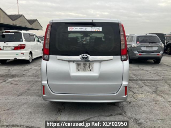Used 2016 AT toyota noah ZRR80G Image[5]