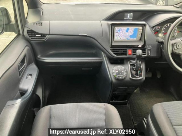 Used 2016 AT toyota noah ZRR80G Image[20]