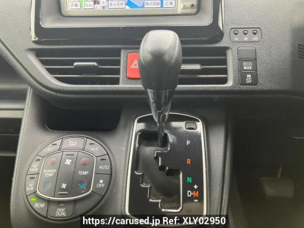 Used 2016 AT toyota noah ZRR80G Image[28]