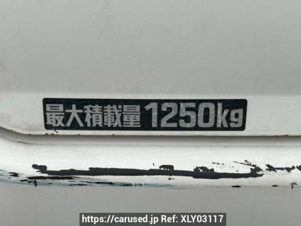 Used 2002 MT toyota hiace-van RZH112V Image[12]