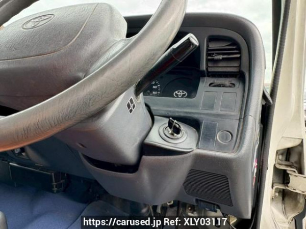 Used 2002 MT toyota hiace-van RZH112V Image[22]