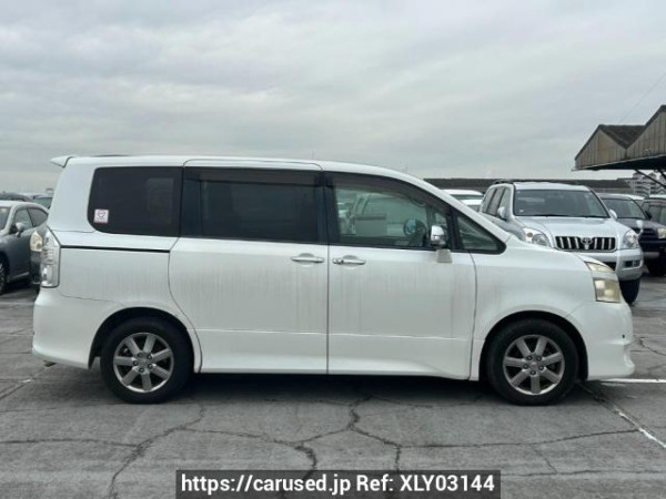 Used 2009 AT toyota voxy ZRR70W Image[7]