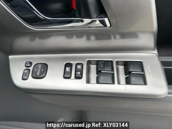 Used 2009 AT toyota voxy ZRR70W Image[18]