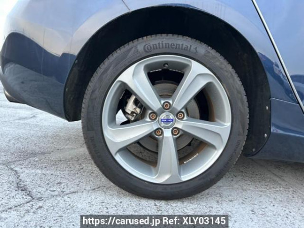 Used 2014 AT volvo v40 MB4164T Image[32]