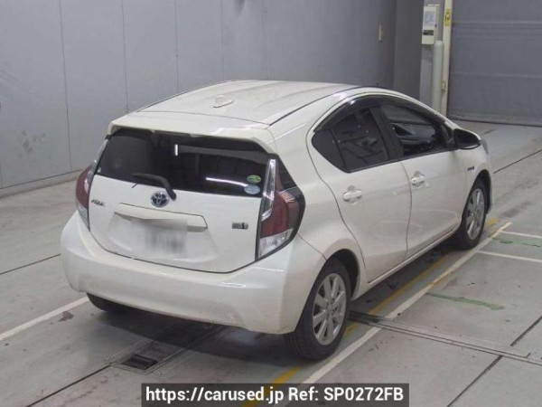Used 2015 AT toyota aqua NHP10 Image[1]