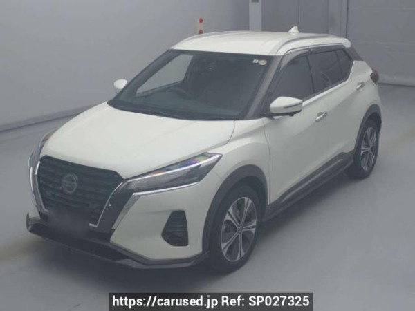 Used 2021 AT nissan kix P15 Image[0]