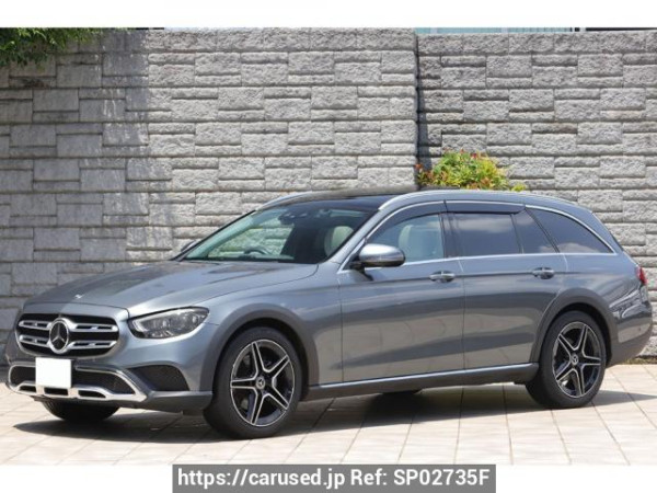 Used 2022 AT mercedes-benz e-class 213217 Image[0]