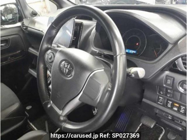 Used 2018 AT toyota noah ZRR80W Image[2]