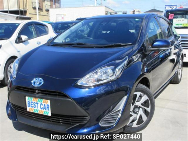 Used 2020 AT toyota aqua NHP10 Image[0]