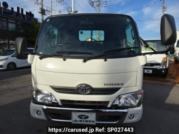Used 2017 AT toyota dyna-truck TRY230 Image[1]