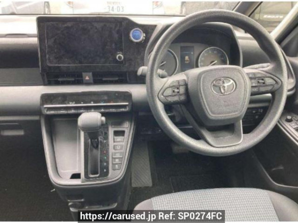 Used 2022 AT toyota noah ZWR90W Image[2]