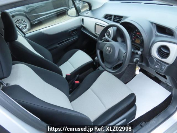 Used 2012 AT toyota vitz KSP130 Image[14]