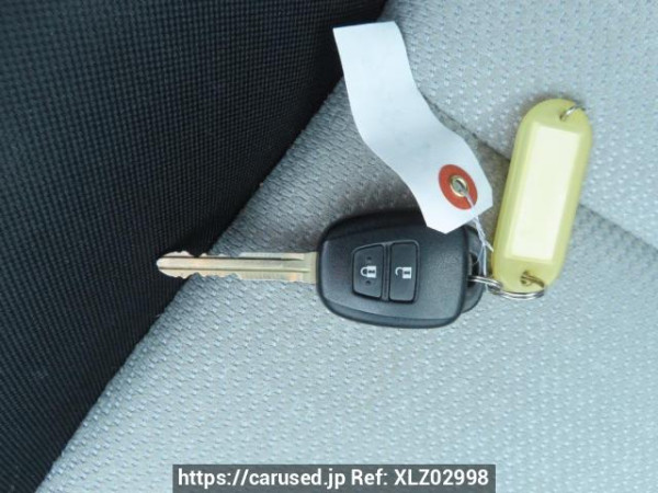 Used 2012 AT toyota vitz KSP130 Image[44]