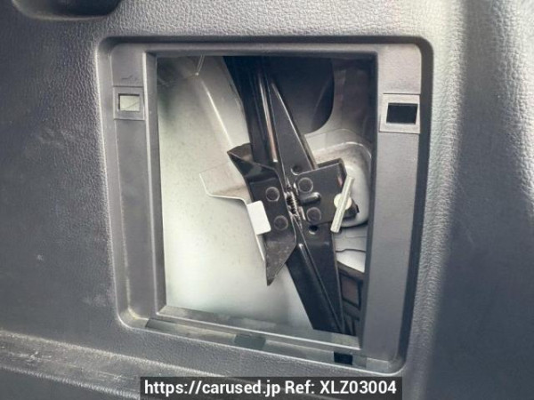 Used 2006 AT mazda verisa DC5W Image[43]