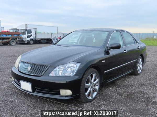 Used 2005 AT toyota crown GRS180 Image[2]