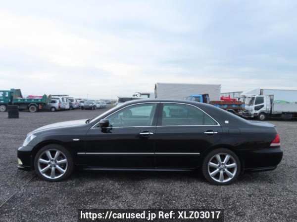 Used 2005 AT toyota crown GRS180 Image[3]