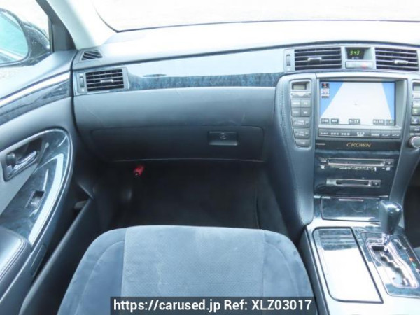Used 2005 AT toyota crown GRS180 Image[21]