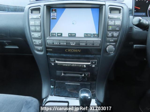 Used 2005 AT toyota crown GRS180 Image[26]